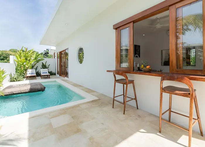 Salthouse Villa