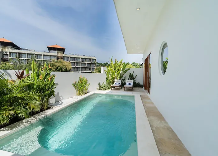 Salthouse Villa *
